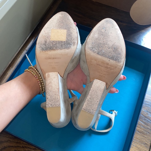 SERGIO ROSSI Suede Peep Toe T-strap Wedge Sandal In Off Grey - Picture 11 of 12